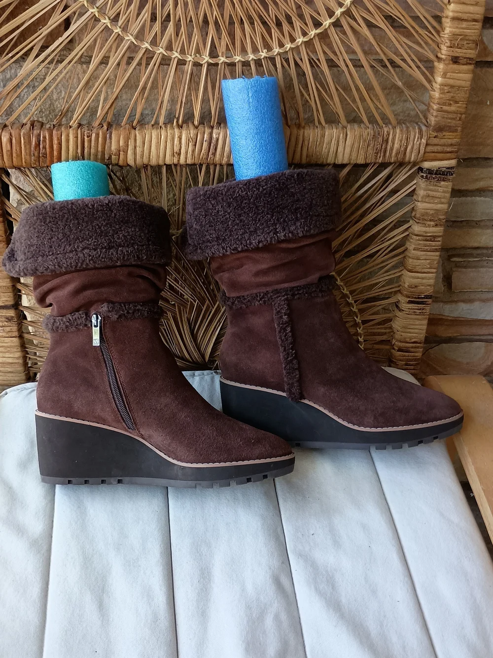 Anne Klein Women’s Brown Suede Shearling Cuff Winter Boots_10